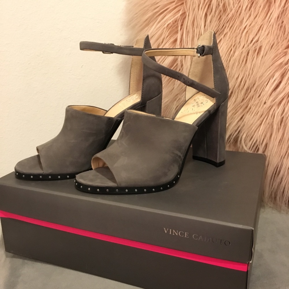 Vince Camuto heels!